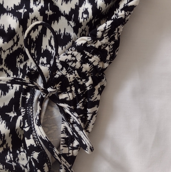 La Blanca Kindred Spirit 2 Piece Swimsuit Tankini Skirt Size 8 Boho Neutral - Picture 11 of 14